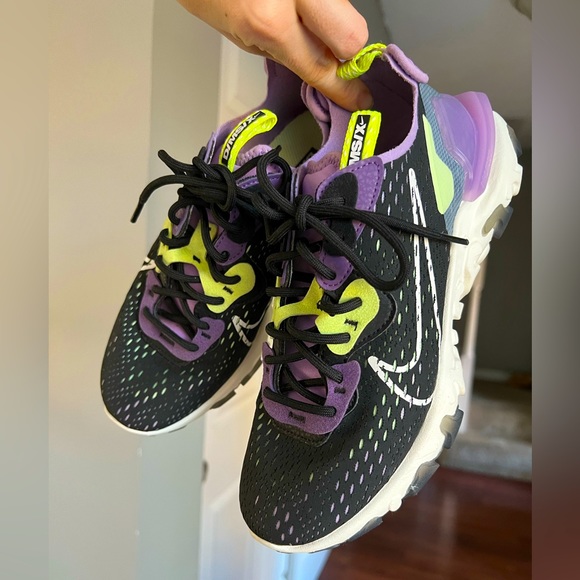 Nike React Vision Gravity Purple Volt Shoes Women's NWOT footwear